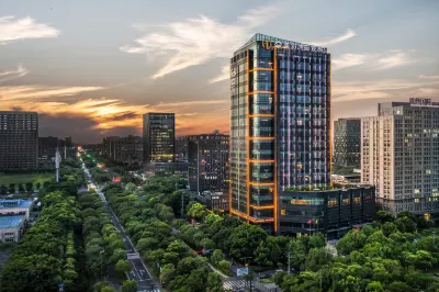 Meixu Huweiguan  Hotel (Shanghai Jiading New Town) Hotel in zona Millennium Ancient Ginkgo