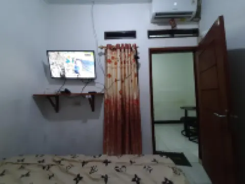 Griya Lestari Residence Hotels in 