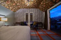 The Dairy Hotel Queenstown, A Naumi Chapter - 5 звезд