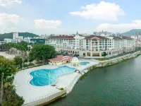 Four Points By Sheraton Yangjiang City Center Hotels in Yangjiang