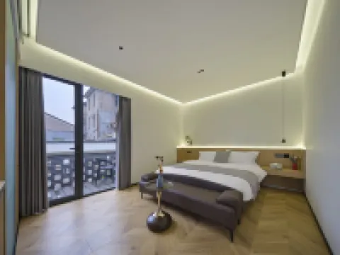 Dongdi Xinting Riverview Courtyard Beauty Inn (Youbu Ancient Street Store)