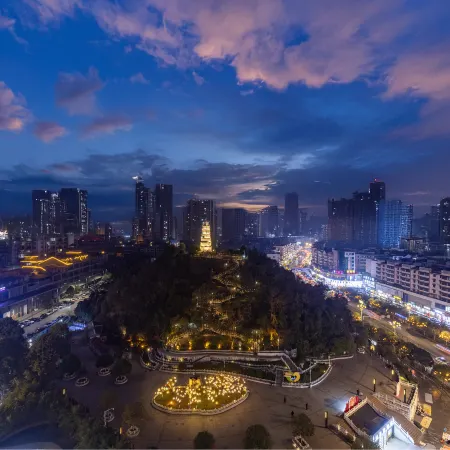 Vienna International Hotel (Anshun Ancient City Gufu Street Branch)