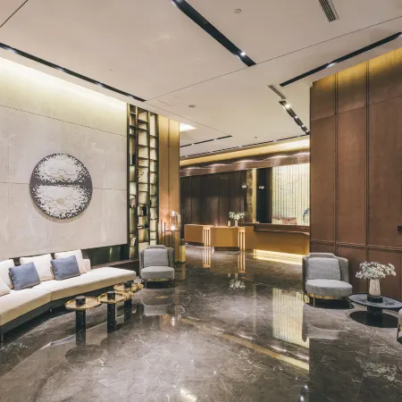 Shanghai Xujiahui Stadium Treasure Hotel Отели рядом с достопримечательностью «Станция метро Xujiahui»