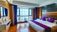Muma Xingcheng Hotel (Xining Railway Station Xinqian Square Night Market)