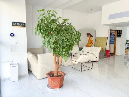 3.14 Hotel Отели рядом с достопримечательностью «Yunpeng Library»