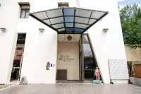 Le Charmé Suites - Subic Hotel in zona Subic Bay International Airport