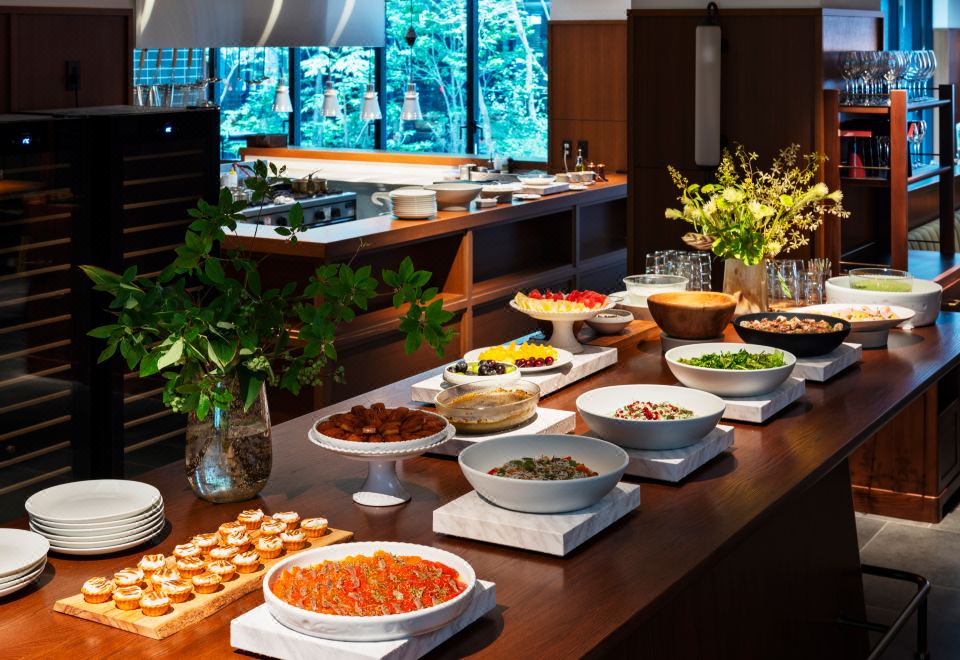 5. 미츠이 가든 호..