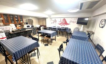 Business Inn Sennichimae Hotel