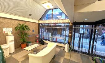 Business Inn Sennichimae Hotel