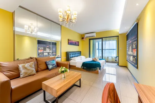 Xiyue Hotel (Xuchangdong Railway Station Xuchang University)
