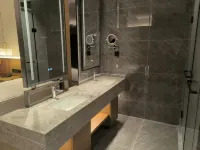 JUNYE International Hotel Hotels near Yangzhou Taizhou Airport