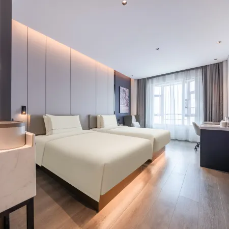 Atour Hotel Zhanjiang Chikan Jinshawan Guanhai Promenade Hotels in Zhanjiang
