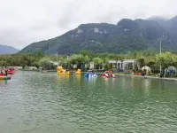 Mount Fanjing Yun She Crescent Pool Homestay - Romantic