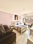 Royal Goddess Guest House, Walled City