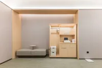 JI Hotel (Hulunbuir Hailar Airport Genghis Khan Square)
