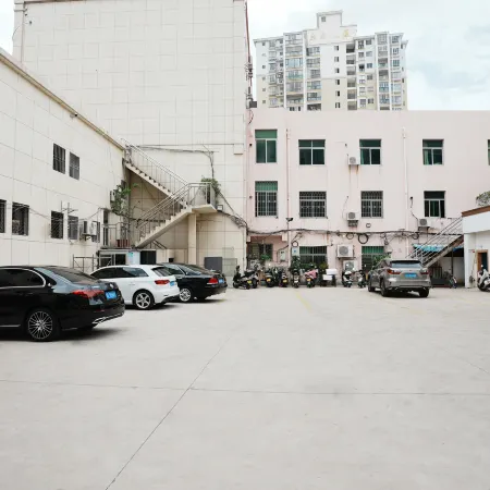 Dongshan Overseas Chinese Hotel (Jinluan Bay Beach Branch, Dongshan Island)