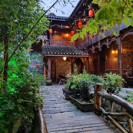 Xuanyuan Viewing Courtyard B&B (Furong Town Scenic Area Branch)
