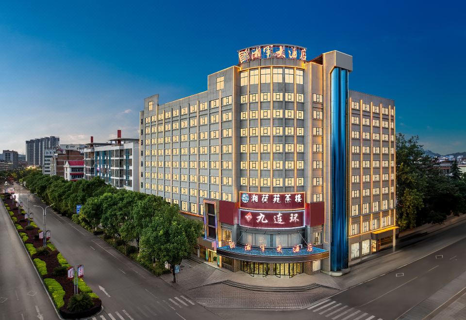 hotel overview picture