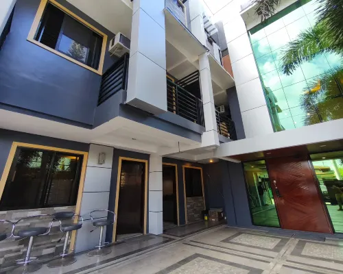 Ecoland 88 Apartelle and Suite NCCCモール周辺のホテル
