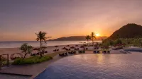 Pullman Lombok Merujani Mandalika Beach Resort - Romantic
