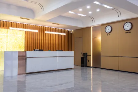 Suifenhe Hualong Hotel