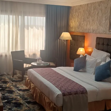Al Azhar Hotel Jeddah Отели рядом с достопримечательностью «Банкетный зал Miral»