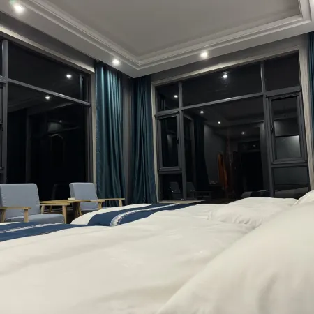 Diebu Qingfeng Yashe Homestay