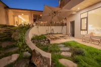 Shiyue Homestay (Tekes Bagua City) Hotels near Eight-Diagram City