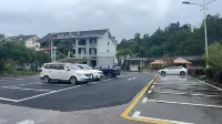 山薇瀾·scenery江景觀山民宿（江口梵凈山景區店） - 停車場