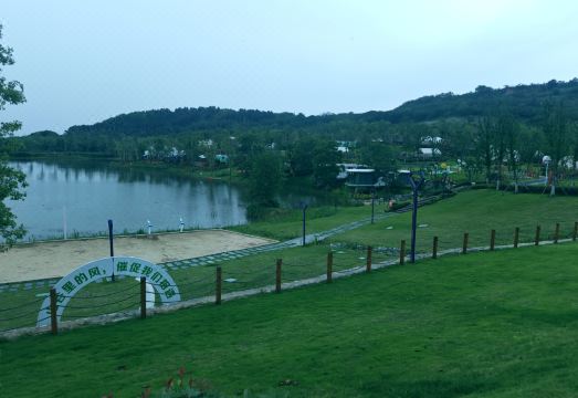 Hefei Tuju Baogongyuan Camping Site