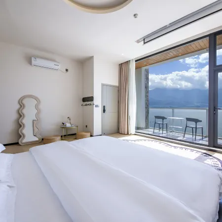 Dali Erhai Lake • Fenghe Li•270° Sea View Designer's Beautiful Accommodation