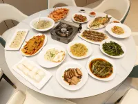 Xinmylin Boutique Resort Hotel Hotels near Mum Aroi Naklua