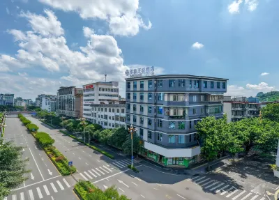 Meet Luck Hotel – West/East Alleys & Elephant Trunk Hill Hotels in Guilin
