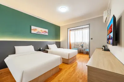 7點コレクションホテル（西安高速鉄道北駅陝科大） 陝西科技大学 (西安キャンパス)周辺のホテル