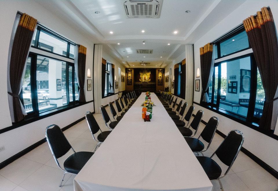 Baan Orawee Boutique Hotel