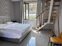 Baihaba Yinye Mountain Homestay Hotel dekat Kanas Scenic Spot