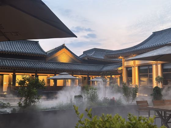 LONGMENSHOUYANHOTELS