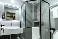 Guangde Pojinwan Hotel