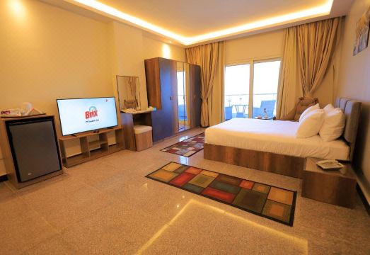 2. 블루 로터스 나..