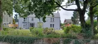 OYO Lamphey Hall Hotel Các khách sạn ở Lamphey