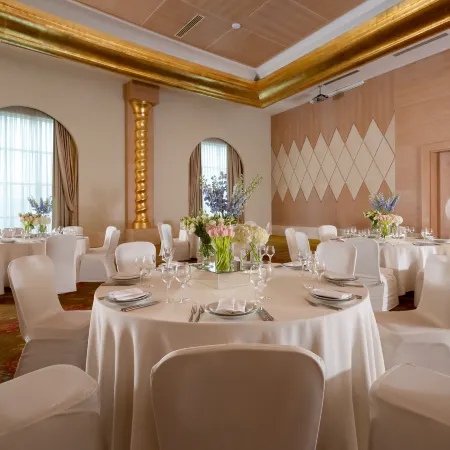 Badamdar Hotel & Residences
