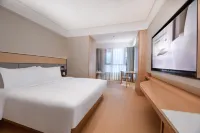 All Season Hotel (Shangqiu Yuhang Road Branch) - parking