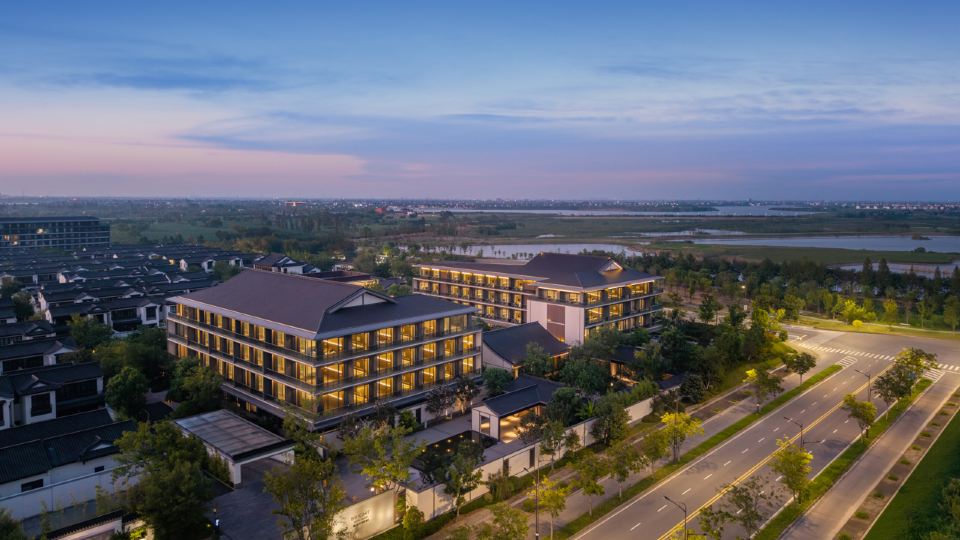 BRIGHT HOTEL JIAXING
