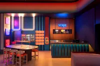 Aloft Surabaya Pakuwon City - bar
