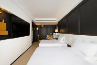 Z Hotel | Sky Secret VISTA (Mangshi Tree-wrapped Pagoda Scenic Spot) Hotels near Zhefang Passenger Transport Terminal