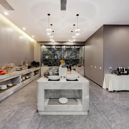 Yungu International Hotel