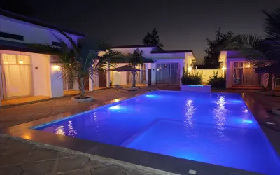 Zanzibar Luxury Bungalows Hotels near Salaam Cave Aquarium