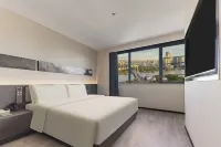 Atour Origin Hotel Ningbo Old Bund Art Museum