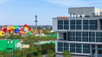Canopy by Hilton Shanghai Belfry Plaza Hotels in LEGOLAND RESORT