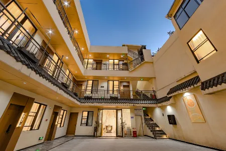 Jinchuan Aishang · Interstate Hotel